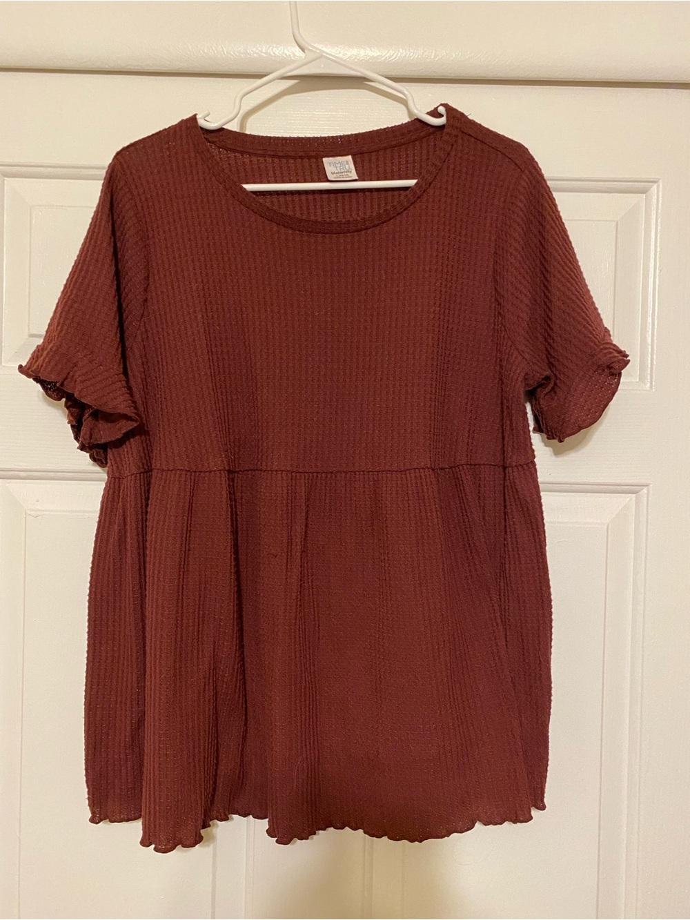 Maternity Tops - 2 size large maroon and cream tops - Picture 4 of 5